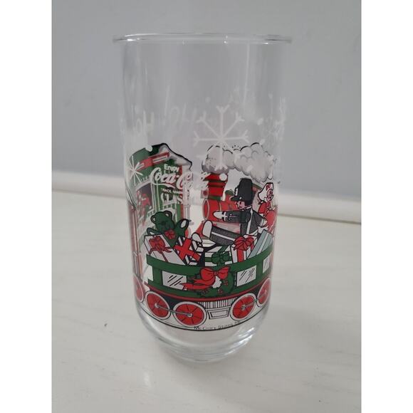 Vintage COKE / COCA-COLA McCrory Stores CHRISTMAS Santa GLASS TUMBLER - Set Of 3 - Picture 10 of 15